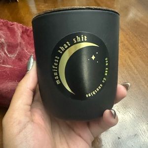 Evil queen manifest that candle